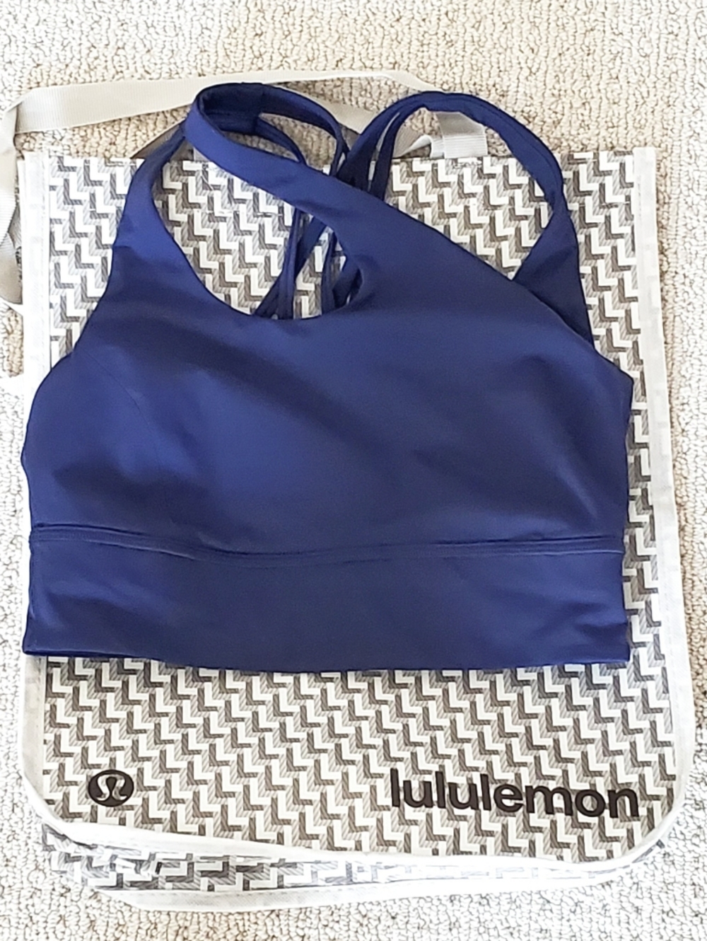 Lululemon Cut-Out  Strappy Energy Bra, True Navy, SZ 8, NEAR New